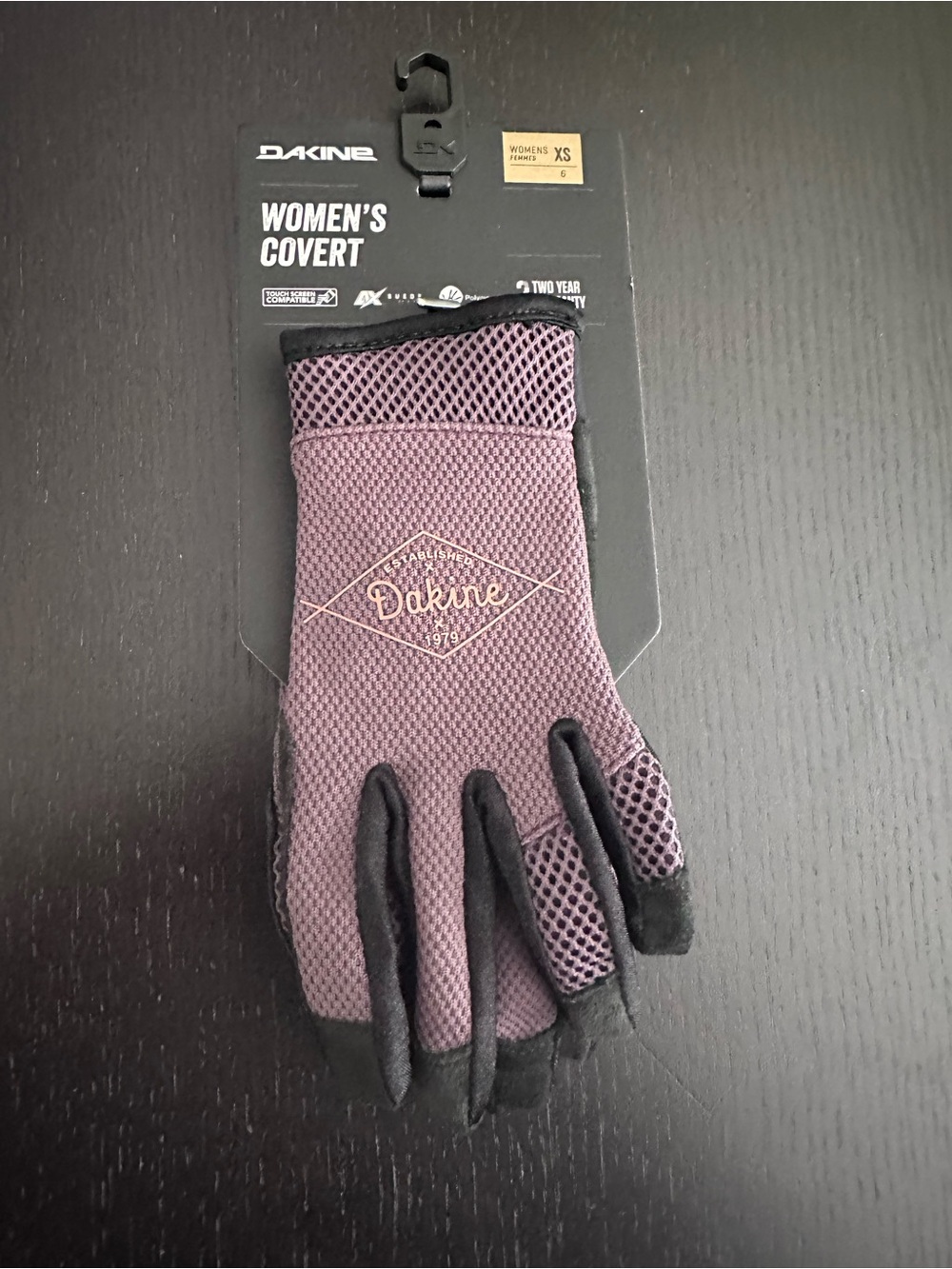 Dakine Women's Covert Gloves in Dusty Purple - New with Tags